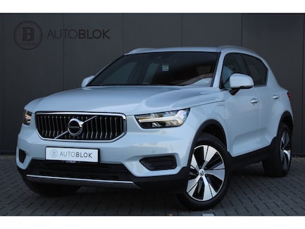 Volvo XC40 0