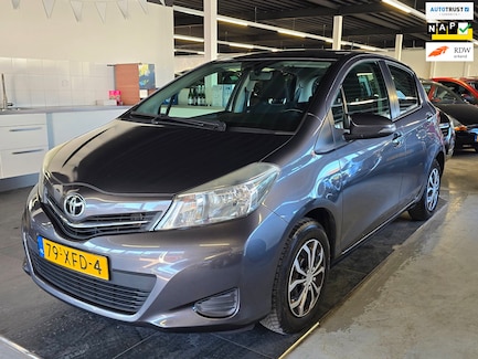 Toyota Yaris 0