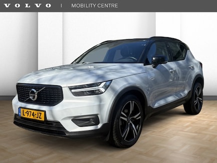 Volvo XC40 0