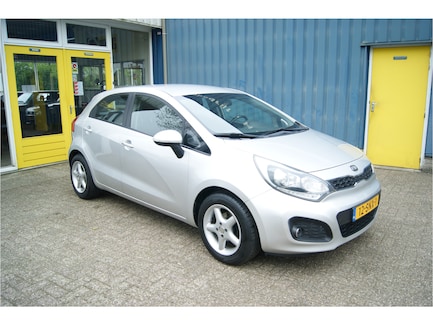 Kia Rio 0