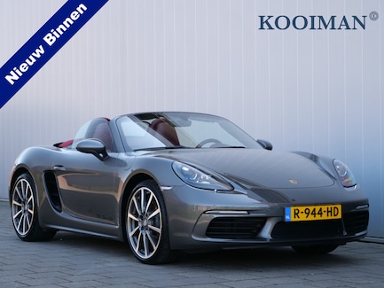 Porsche 718 Boxster 0