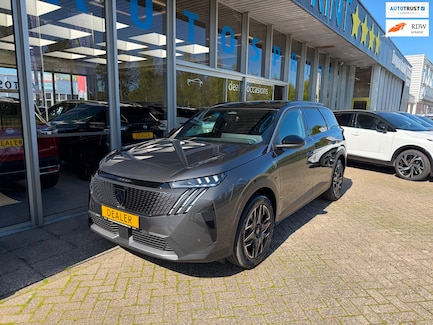 Peugeot 5008 0