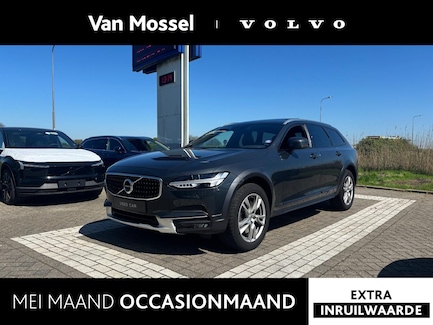 Volvo V90 Cross Country 0