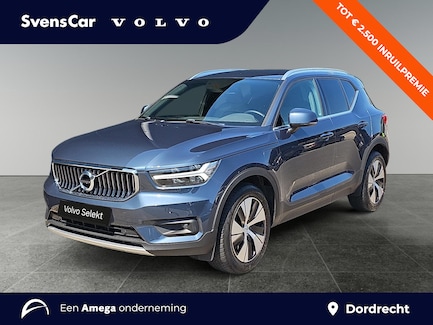 Volvo XC40 0