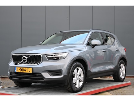 Volvo XC40 0