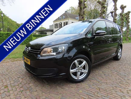 Volkswagen Touran 0