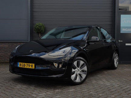 Tesla Model Y 0