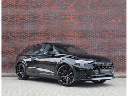 Audi Q8 0