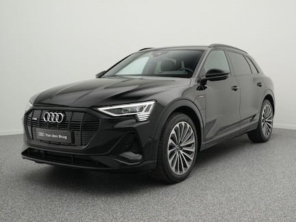 Audi E-tron 0