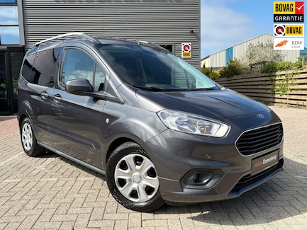Ford Tourneo Courier 0