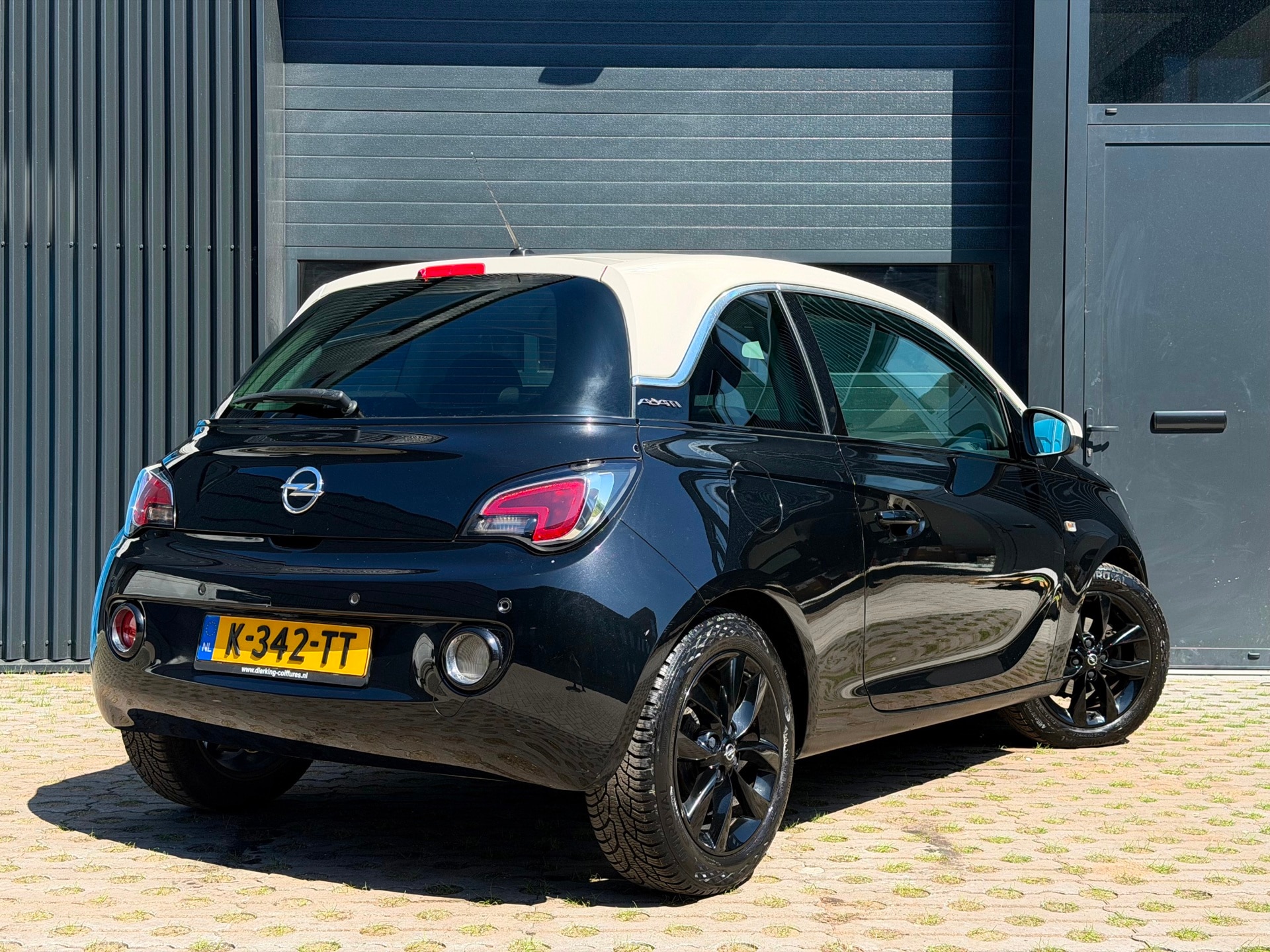 Opel Adam