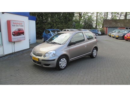 Toyota Yaris 0