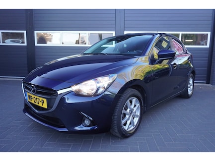 Mazda 2 0