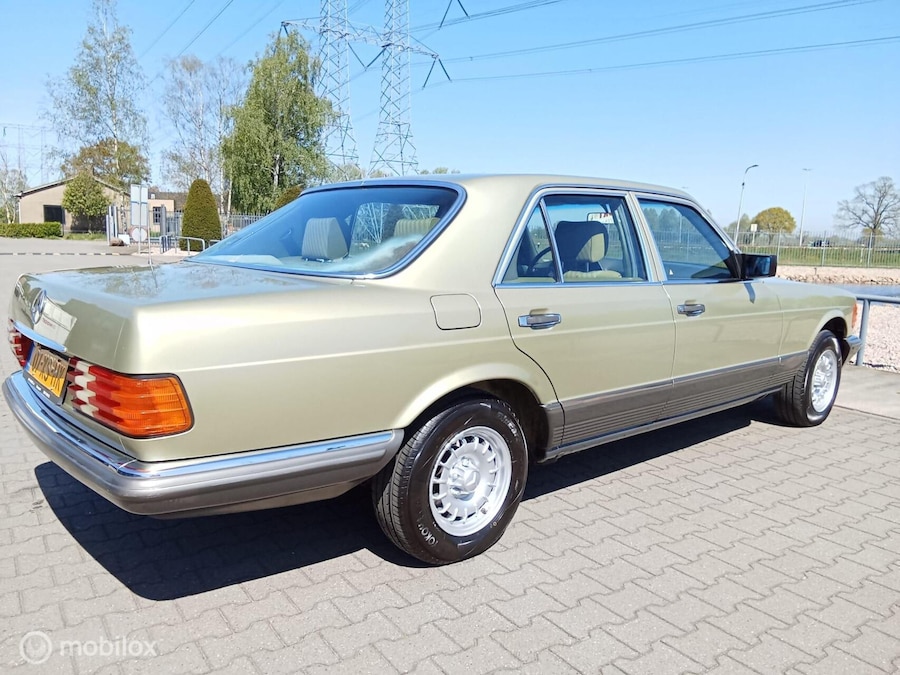 Mercedes-Benz S-Klasse