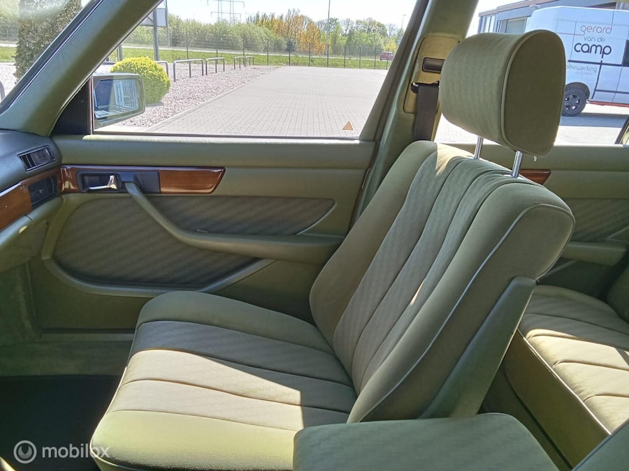 Mercedes-Benz S-Klasse