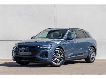 Audi Q8 e-tron 0
