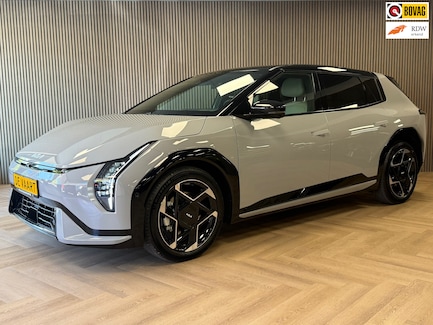 Kia EV4 0
