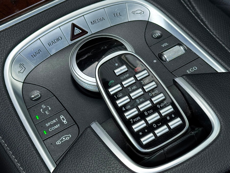 Mercedes-Benz S-Klasse