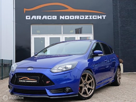 Ford Focus 0