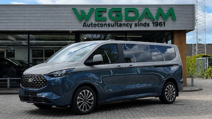 Ford Tourneo Custom 0