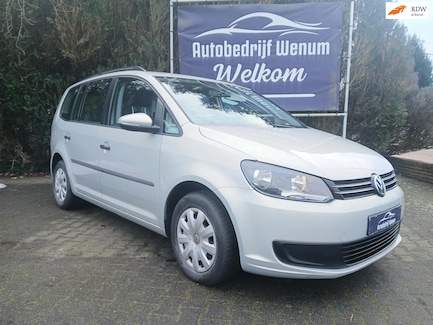 Volkswagen Touran 0