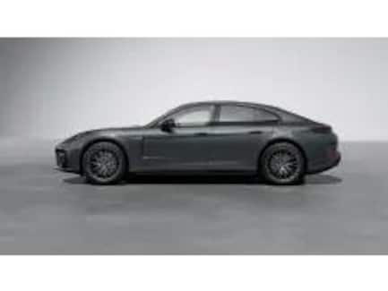 Porsche Panamera 0