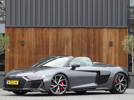 Audi R8 0