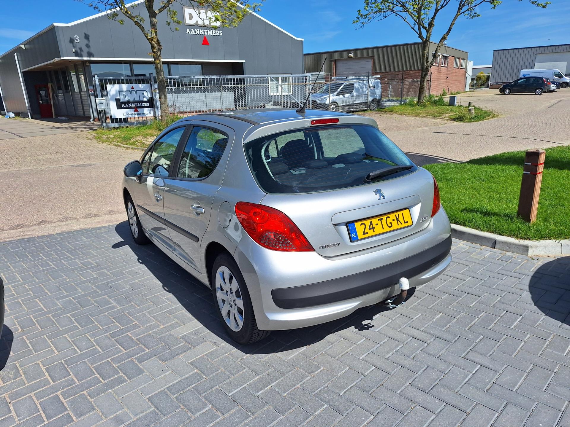 Peugeot 207