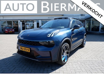 Lynk & Co 01 0
