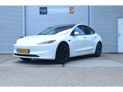 Tesla Model 3 0