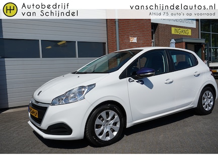 Peugeot 208 0