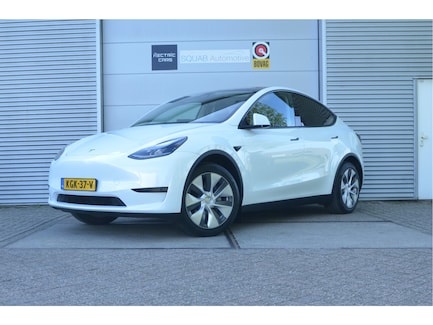 Tesla Model Y 0