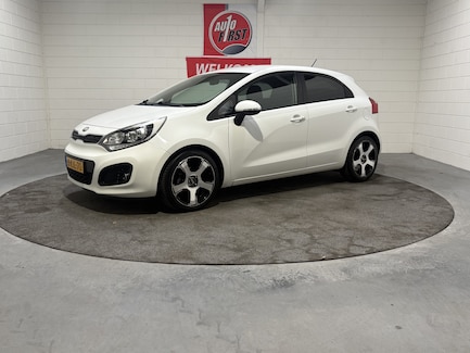 Kia Rio 0