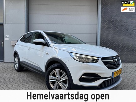 Opel Grandland 0
