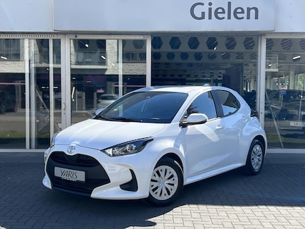 Toyota Yaris 0