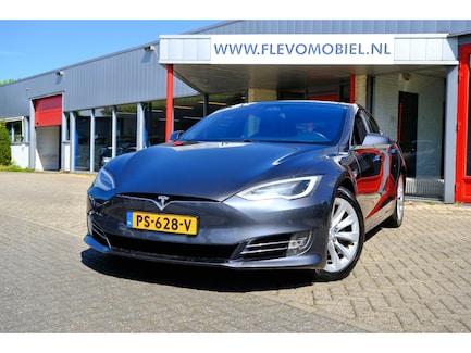 Tesla Model S 0