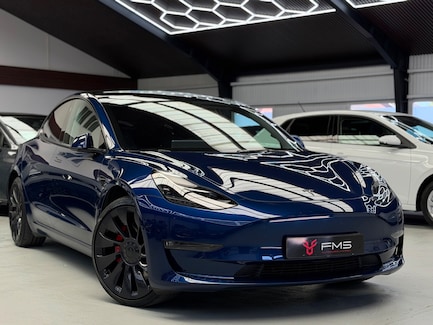 Tesla Model 3 0