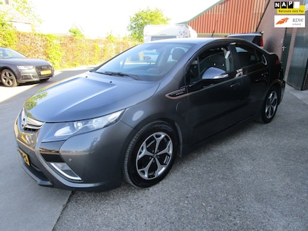 Opel Ampera-e 0