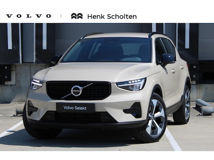 Volvo XC40 0