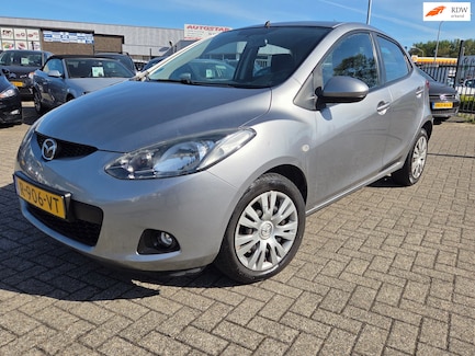 Mazda 2 0