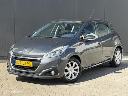Peugeot 208 0