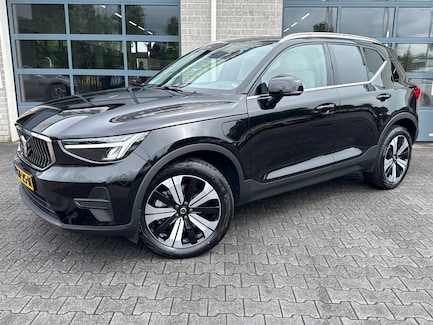 Volvo XC40 0