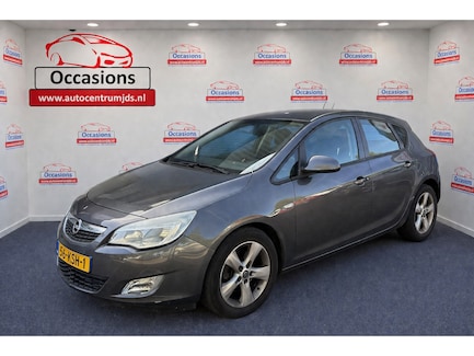Opel Astra 0