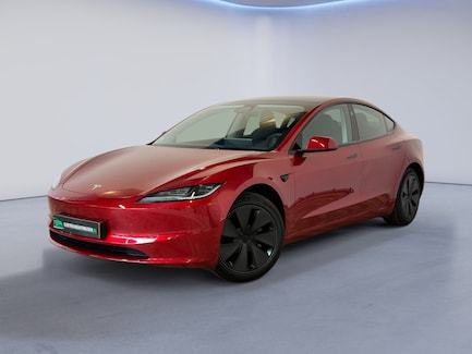 Tesla Model 3 0