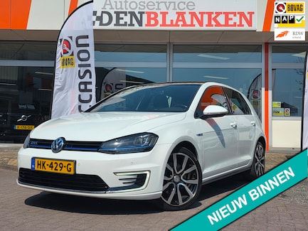 Volkswagen Golf 0