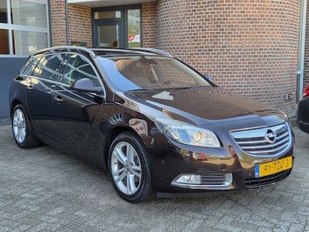 Opel Insignia 0