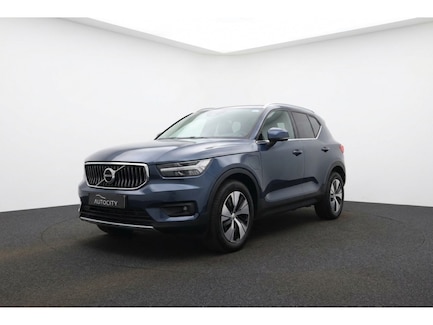 Volvo XC40 0