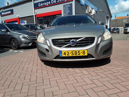 Volvo V60 0