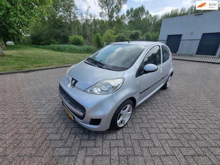 Peugeot 107 0