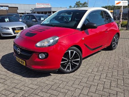 Opel Adam 0